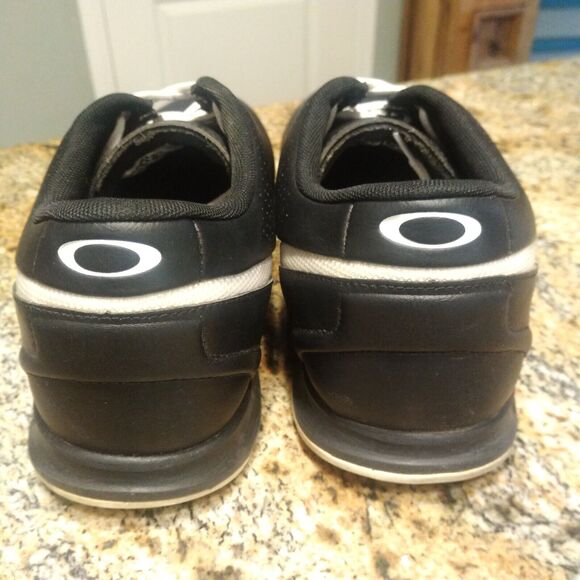 Oakley Men's Ripcord Golf Shoes Ortholite Soft Spike Black/White Leather Sz 11.5 - Picture 8 of 12